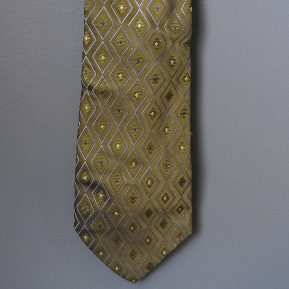 Roundtree & Yorke Other - 2 for $16 | ROUNDTREE & YORKE | Green and Purple Men's Business Tie